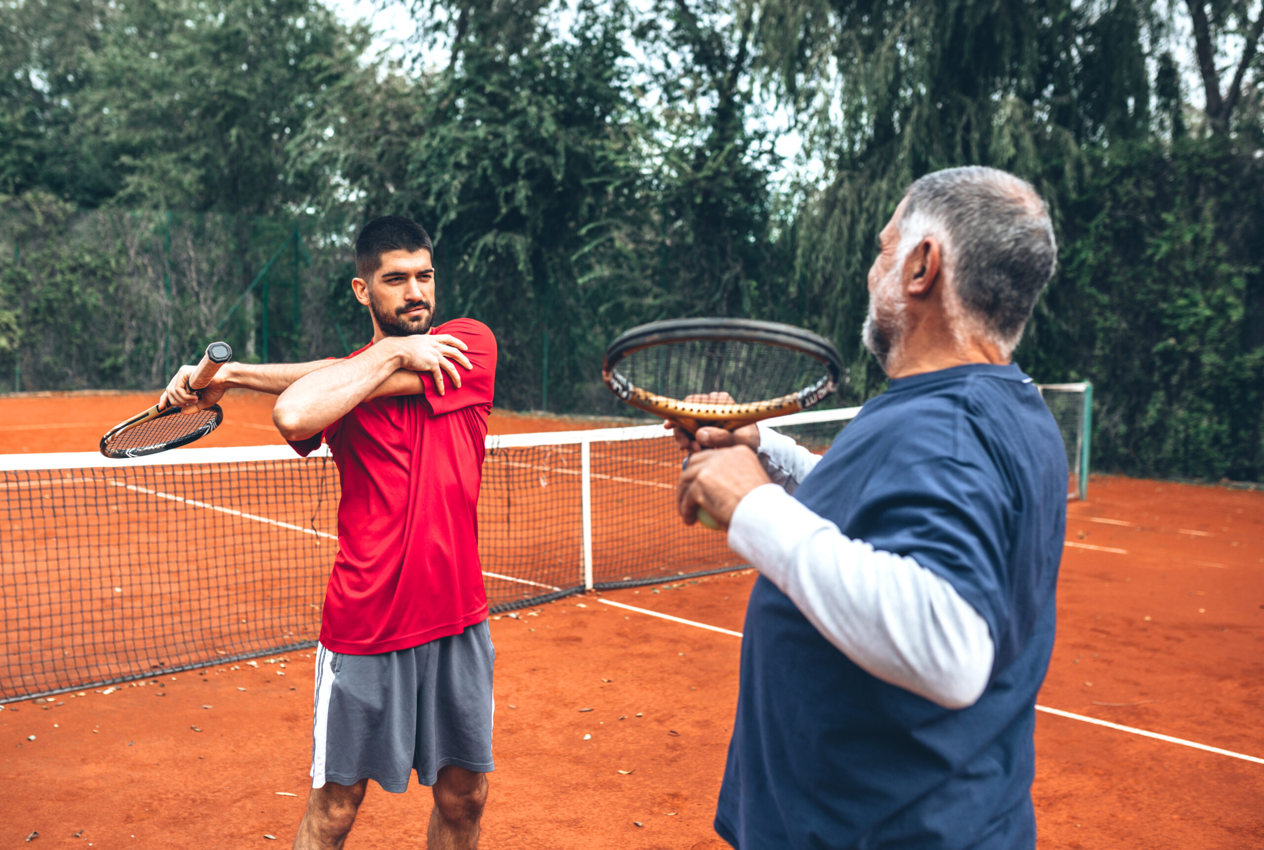 Warm-ups Help Prevent Joint Injury When Playing Tennis and Golf
